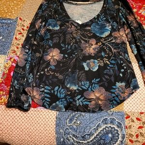 Womens outfit, pants size 28 (6), daytrip medium